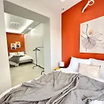 Apartment Modern Design, 3br,ac, 1 Min Walk From Taksim Square