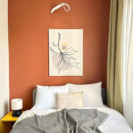 New Flat,3br,ac, 200 Mt To Taksim