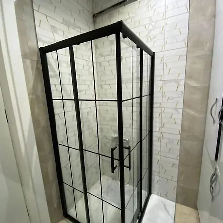 New Flat,3br,ac, 200 Mt To Taksim * Istambul