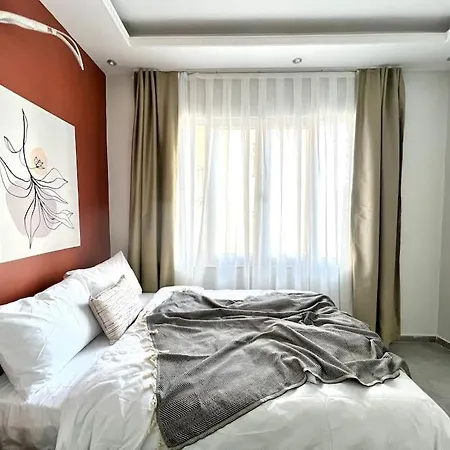 Modern Design, 3br,ac, 1 Min Walk From Taksim Square *